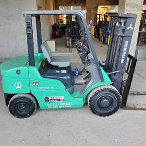 Chariot élévateur à fourche 4WD à moteur diesel Mitsubishi d'occasion, mât à deux étages pour la construction, la vente au détail et la restauration-Qualité originale - Product Image 2