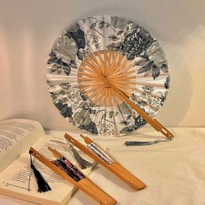 Nouveau éventail pliant en soie style chinois à l'encre de calligraphie, éventail d'été de style ancien à porter avec un cheongsam, éventail portable en bambou à manivelle - Product Image 4