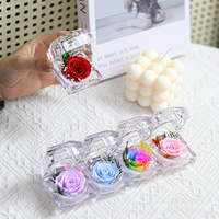 Boîte à Bijoux en Acrylique pour Bague Rose Éternelle, Rose Rouge Rose, Petite Boîte à Bague en Acrylique, Cadeaux de la Saint-Valentin, Roses Conservées, Mini Boîte à Bague