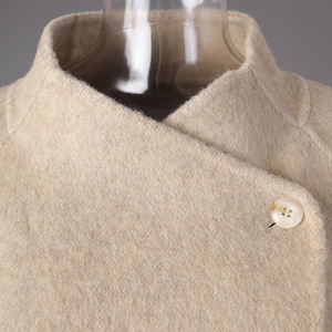 AIMEISI Cappotto Invernale Elegante di Alta Gamma per Donne, 70% Lana, Collo Obliquo, Lungo <span class=keywords><strong>Trench</strong></span> in Cashmere - Product Image 4