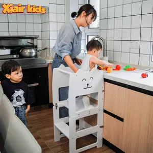 Sgabello da passeggio per torre di apprendimento Xiair Montessori con lavagna per aiutante da cucina sedia da tavolo pieghevole a torre in piedi