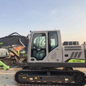 ZE135E ZOOMLION Haute efficacité et prix bas ZE135G ZE135E Excavatrice sur chenilles hydraulique de 13,5 tonnes avec une capacité de godet de 0,6 mètre carré - Product Image 1