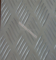 Plaque de contrôle en aluminium 3005 personnalisée pour plancher d'ascenseur de bande de roulement d'escalier de voiture d'autobus et rampe de fauteuil roulant
