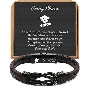 Pulsera de Cuero y Acero Inoxidable para Hombre, Hecha a Mano, con Cierre Magnético, Regalo de Graduación Clase 2025 - Product Image 1