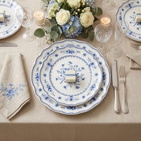 Assiettes de Dîner en Céramique Bleu Rose Vintage Français en Gros, Assiettes de Présentation à Bord Festonné en Porcelaine pour Mariages et Événements
