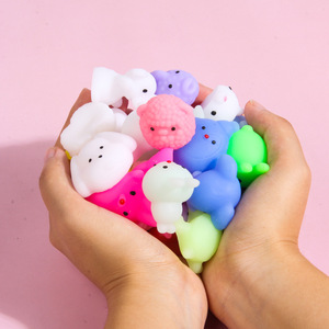 Jouets mignons en PVC en forme de dessin animé, jouets anti-stress à presser à la main, jouets originaux Kawaii pour filles et garçons - Product Image 2