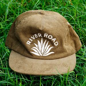 หมวกแก๊ปคอร์ดูรอยแบบสั่งทำ 5 ชิ้น ปักโลโก้ ทรงไม่แข็ง มีเชือก - Product Image 2