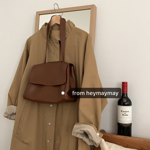 [แบรนด์] กระเป๋าสะพายไหล่ผู้หญิง สีน้ำตาลเข้ม PU สไตล์มินิมอล ฝาปิดแบบแม่เหล็ก กันน้ำ กระเป๋าสะพายข้างสำหรับเดินทาง - Product Image 2