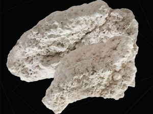 Bloc <span class=keywords><strong>de</strong></span> <span class=keywords><strong>chlorure</strong></span> <span class=keywords><strong>de</strong></span> calcium alvéolé <span class=keywords><strong>de</strong></span> qualité industrielle, blanc poreux, pureté 94 %, pour le séchage des gaz - Product Image 1