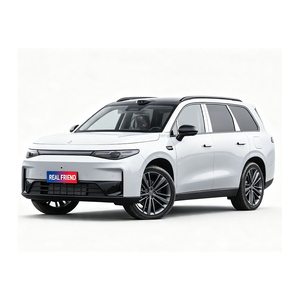 <span class=keywords><strong>SUV</strong></span> Familiare Usato LHD di Medie-Grandi Dimensioni 6 Posti Leapmotor C16 Guida Affidabile per Acquisti Oltremare - Product Image 4