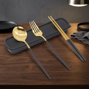 ชุดช้อนส้อมเคลือบสีทองมีสไตล์ทนทานเหมาะสำหรับทุกโอกาส - Product Image 6