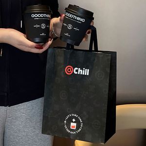 Sacs à café biodégradables personnalisés avec poignée, sacs en papier kraft écologiques pour les bars à jus et les boissons au thé au lait Boba - Product Image 5