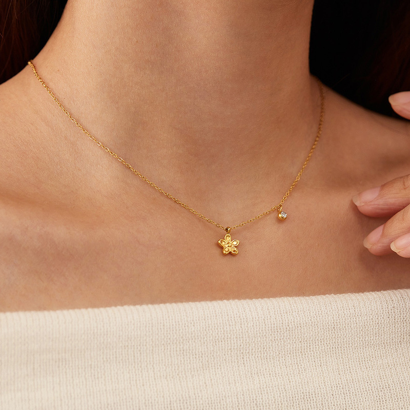 Luxury High end Pendant Diamond studded
