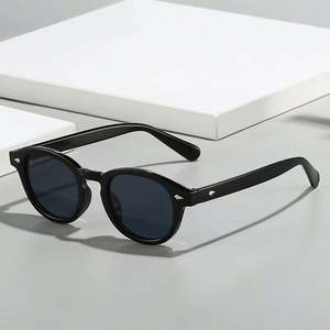 Gafas de Sol Ovaladas con Marco Pequeño de PC Retro de Moda 2025 con Logotipo Personalizado, Lentes Transparentes con Degradado UV400, Gafas de Sol Redondas Punk para Hombre y Mujer - Product Image 2