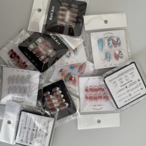 <span class=keywords><strong>Uñas</strong></span> Postizas Hechas a Mano <span class=keywords><strong>de</strong></span> Alta Calidad, <span class=keywords><strong>Precio</strong></span> <span class=keywords><strong>de</strong></span> Fábrica, Venta al Por Mayor, Lisas, Gruesas y Personalizables - Product Image 4