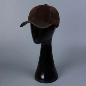 Casquette de baseball unisexe en velours côtelé avec visière en PU, nouvelle tendance mode décontractée pour l'extérieur, collection automne-hiver 2025 - Product Image 3