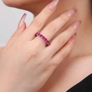 Bijoux pour femmes Vintage tendance exquis anniversaire plein Zircon pavé réglage géométrique jaune plaqué or acier inoxydable - Product Image 6