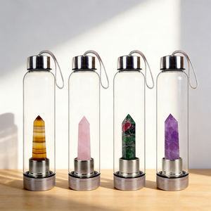 Bouteille d'eau en verre réutilisable moderne de 500 ml, anti-fuite, avec baguettes de cristal naturel et pointes de pierres précieuses pour élixir de guérison – Cadeau - Product Image 2