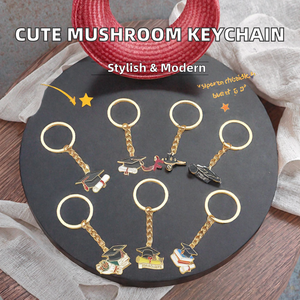 Llavero de recuerdo de graduación con logotipo personalizado al por mayor, llavero esmaltado con gorro de graduado y libro para fiestas - Product Image 2