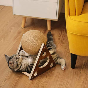 Balle à gratter en bois écologique pour chat - Product Image 2