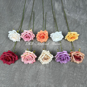 Rosas Artificiales de Seda en Oferta 2025, Decoración Floral a Bajo Precio, Rosas Artificiales Pequeñas para Decoración de Fiestas - Product Image 1