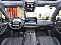 2025 Deepal SL03 Facelift Pure Electric Elite Comet White 530km CLTC Range EV pour l'exportation