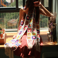 Femmes Dames Hiver Ethnique Vintage Handmade Floral Daisy Crochet Scarf Flowers Pattern Knitted Shawl with Tassels