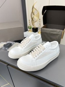 High Quality Men's Winter <b>Walking</b> Shoes Low-<b>top</b> Designer Luxury Genuine Leather Lace-up Platform Casual Flats Vintage Hot Sell - Product Image 5