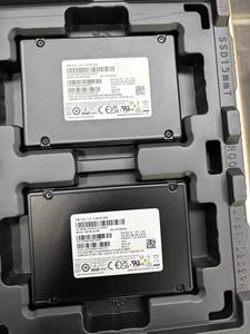 โซลิดสเตทไดรฟ์ขององค์กร guixing ใช้ MZWLO3T8HCLS-00A07 PM1743 U.2 3.84T SATA 6Gbps SSD - Product Image 4