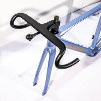Cadre de vélo de route en fibre de carbone entièrement intégré T47, frein à disque, guidon léger, axe traversant, dropout Di2, 1050g