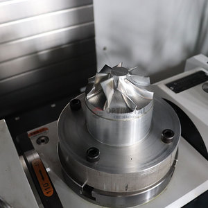 Vmc855 độ chính xác cao 5 trục <span class=keywords><strong>CNC</strong></span> trung tâm gia công dọc Siemens hệ thống điều khiển BT40 trục chính máy phay kim loại đơn - Product Image 5