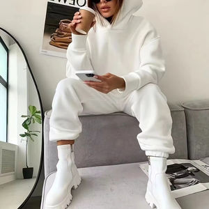 Conjunto de Sudadera con Capucha y Pantalones Deportivos de Alta Calidad para Mujer, Personalizable, de 2 Piezas, de Terciopelo, con Estampado de Leopardo Vintage y Cuentas, Informal - Product Image 3