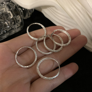 Boucles d'oreilles créoles en cuivre et laiton haut de gamme, élégantes et scintillantes, avec pierres naturelles, pour femme, comme un ciel étoilé plein d'étoiles - Product Image 4