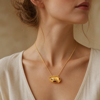 Collier pendentif irrégulier creux plaqué or, bijoux de mode en acier inoxydable, vente en gros, prêt à expédier