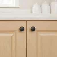 Bouton de meuble octogonal moderne en alliage de zinc noir mat, fabrication OEM, durable, pour tiroir, installation facile, chambre, cuisine, salle de bain