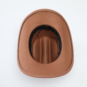 Sombrero Vaquero de Fieltro Personalizado al por Mayor para Hombre y Mujer, Gorra Fedora de Fieltro con Decoración de Cinturón, Estilo Europeo Americano de Moda - Product Image 3