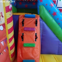 Château Gonflable Commercial Thème Clown de Cirque Personnalisé pour Location et Festivals