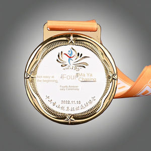मुफ्त डिजाइन पॉलिशिंग फास्ट प्रूफिंग गेम गोल्ड/सिल्वर मेडल ट्राफियां जस्ता धातु क्रिस्टल पर्यावरण के अनुकूल कस्टम लोगो - Product Image 3