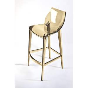 Mahi Mahi Tabouret de bar en polycarbonate transparent au design moderne Matériau PP Hauteur 66 H Ambre-pour bar à domicile ou club - Product Image 2