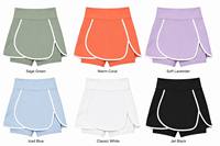 Jupe-short de tennis personnalisée OEM pour femme à panneaux incurvés - Bordure contrastante blanche, design à superposition de pétales, short intégré avec poche discrète