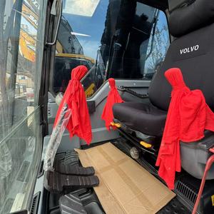 Excavadora de cadenas Volvo EC140 usada con sistema hidráulico estable para trabajos diarios de construcción y terraplenes - Product Image 5