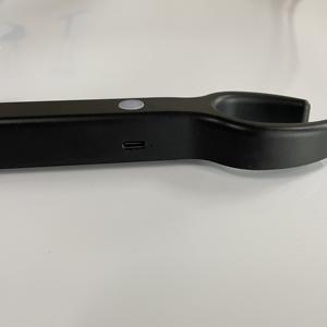 Alat Pencari Vena Inframerah Plastik Genggam 2in1 Portabel, Pencari Pembuluh Darah Efisien untuk Penggunaan Salon & Klinik - Product Image 3