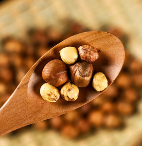 Noix de noisettes séchées en vrac, de haute qualité, biologique avec coquilles, noix de noisettes pour collation - Product Image 5
