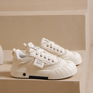 Nouvelles baskets plates décontractées de style coréen pour femmes 2026 - Polyvalentes et tendance - Product Image 5