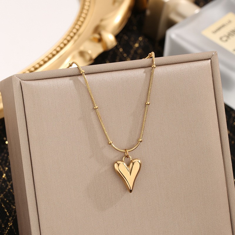 heart with bead chain