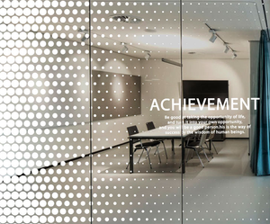 Pellicola trasparente in vetro per animali domestici con stampa UV creativa ispiratrice per ufficio Design Design moderno in stile ufficio - Product Image 2