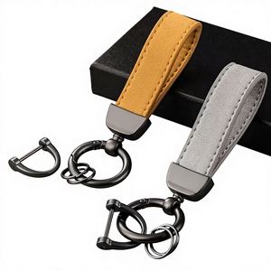 Porte-clés de voiture personnalisé de marque de luxe, porte-clés en métal avec sublimation laser, porte-clés sport en cuir PU - Product Image 1
