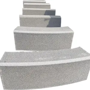 Großhandel natürliche gebogene schwarze Granit Kerb stone China Lieferant Outdoor Garten Stein Pflaster G654 Granit Bordsteine