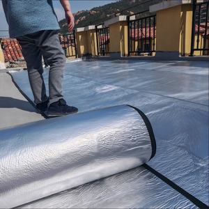 Rouleau de feuille d'aluminium auto-adhésif multifonctionnel insonorisé et ignifuge en <span class=keywords><strong>mousse</strong></span> de caoutchouc isolant et préservant la chaleur - Product Image 6