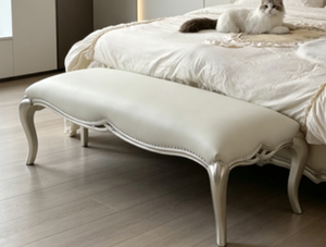 Sgabello Chaise Longue in Pelle e Legno Stile Americano-Francese, Lusso Leggero Argento Perlato, per Fondo Letto, Divano, Comodino e Cambio Scarpe - Product Image 1